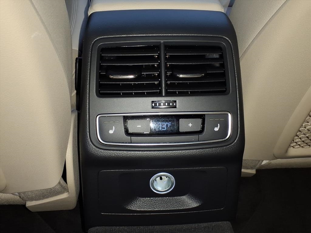 Audi A4 2.0 TFSI Auto Prestige quattro AWD 2017