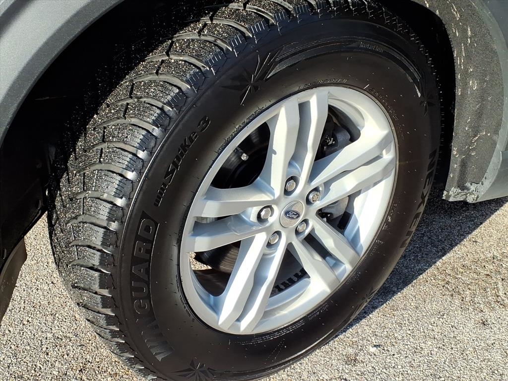 Ford Explorer XLT 4WD 2021