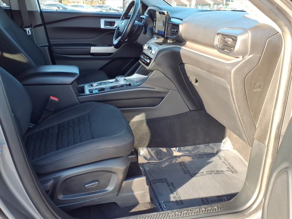 Ford Explorer XLT 4WD 2021