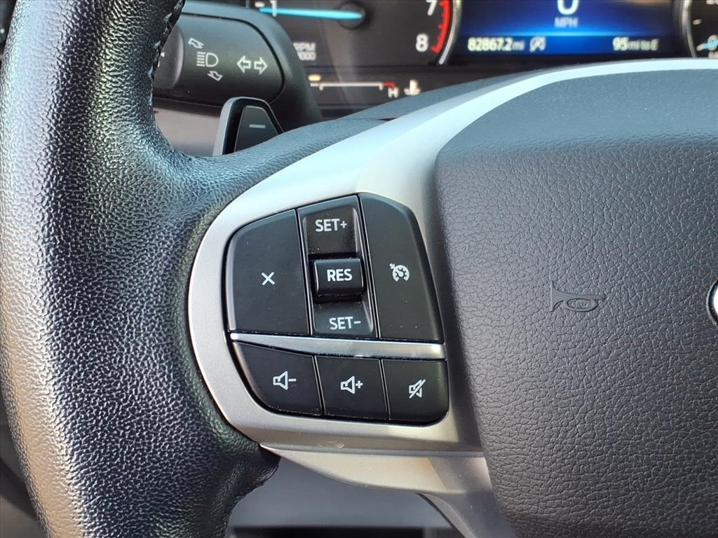 Ford Explorer XLT 4WD 2021