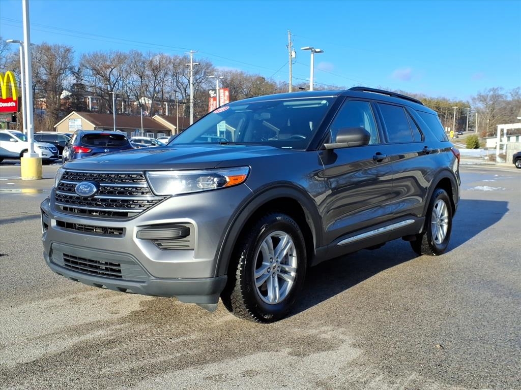 Ford Explorer XLT 4WD 2021