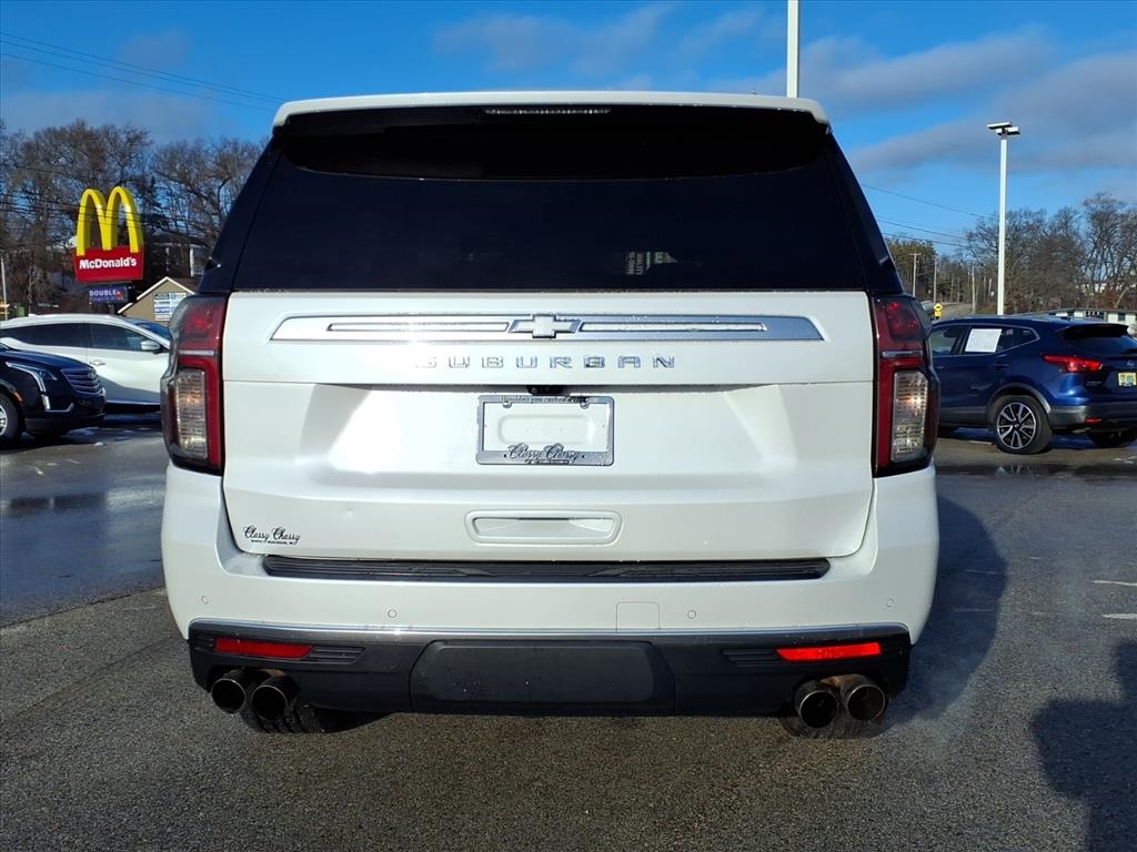 Chevrolet Suburban 4WD 4dr High Country 2021