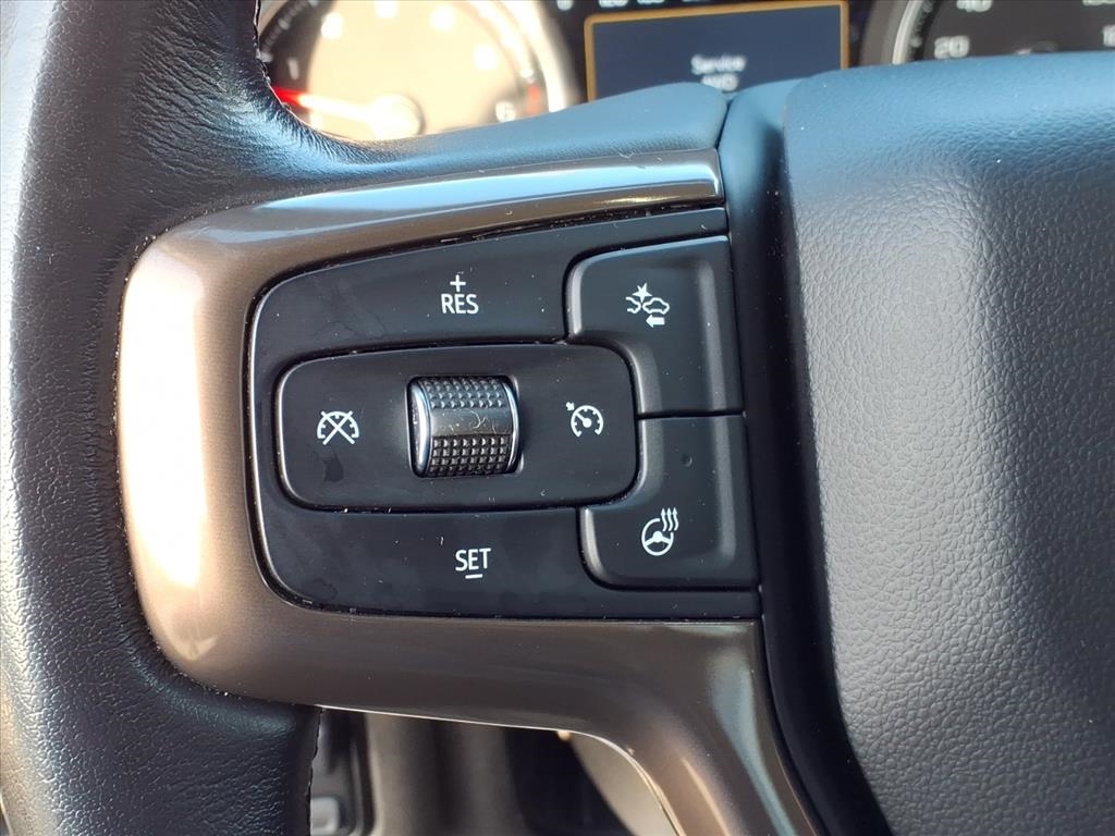 Chevrolet Suburban 4WD 4dr High Country 2021