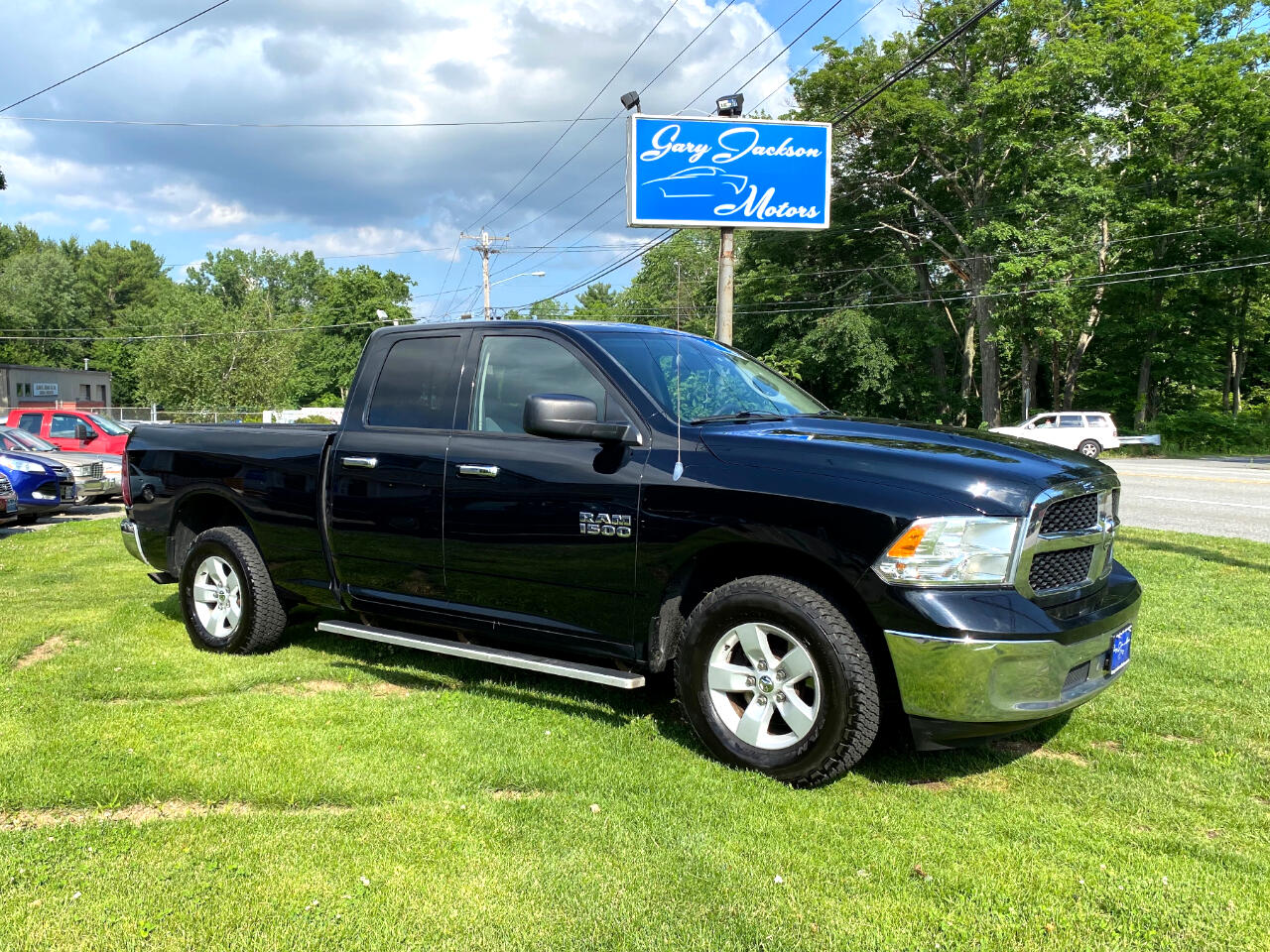 Used 2013 RAM 1500 4WD Quad Cab 140.5" SLT for Sale in Charlton MA