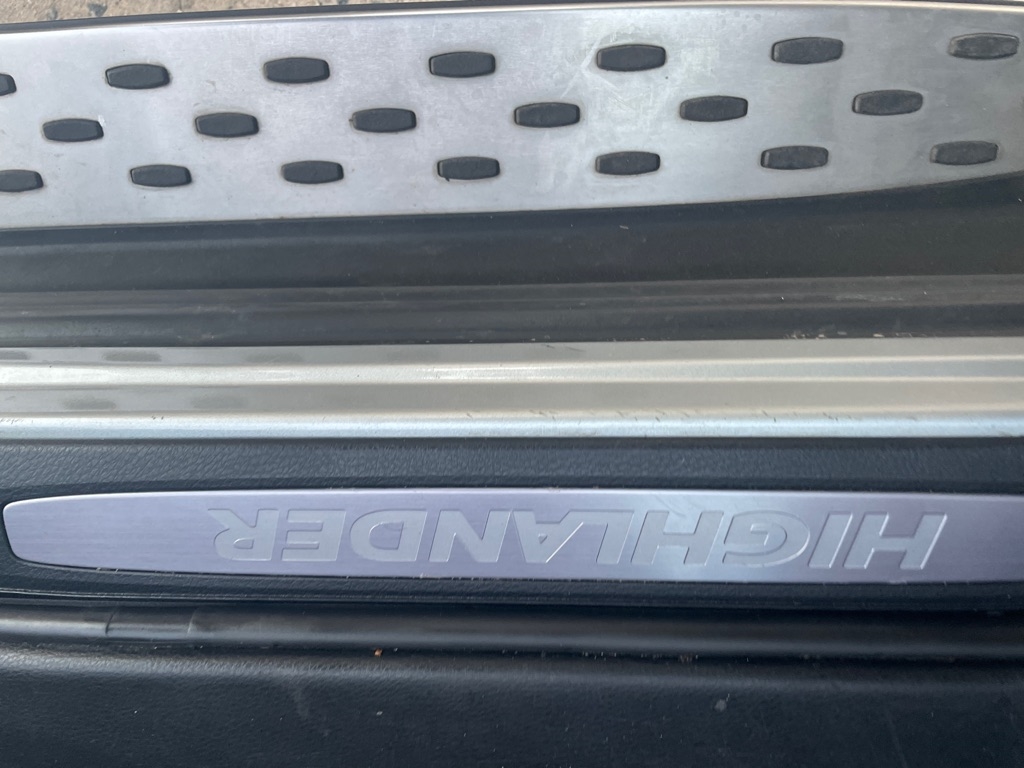 Toyota Highlander Limited 2019