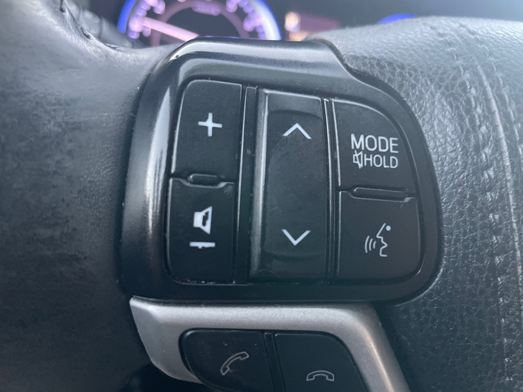 Toyota Highlander Limited 2019