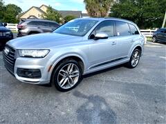 2018 Audi Q7  2018 Audi Q7