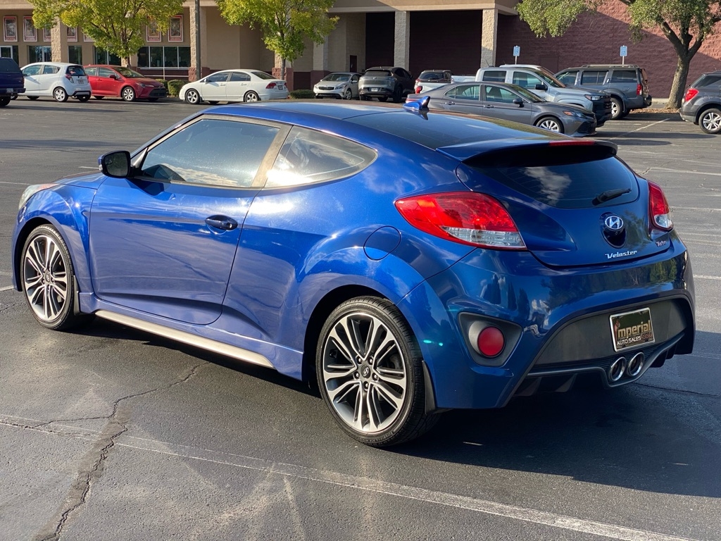 2016 Hyundai Veloster Turbo R-Spec Rally Edition photo 4