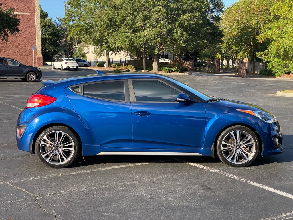 2016 Hyundai Veloster Turbo R-Spec Rally Edition photo 6