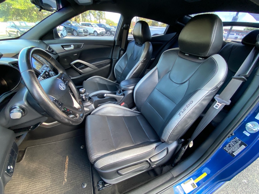 2016 Hyundai Veloster Turbo R-Spec Rally Edition photo 30