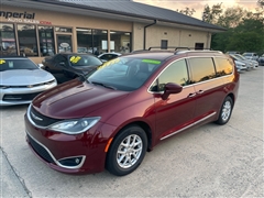 2020 Chrysler Pacifica  2020 Chrysler Pacifica