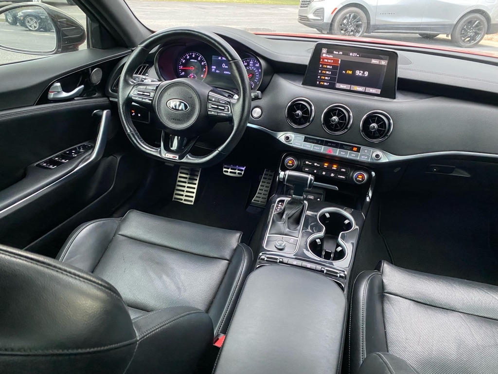 2020 Kia Stinger GT-Line photo 13