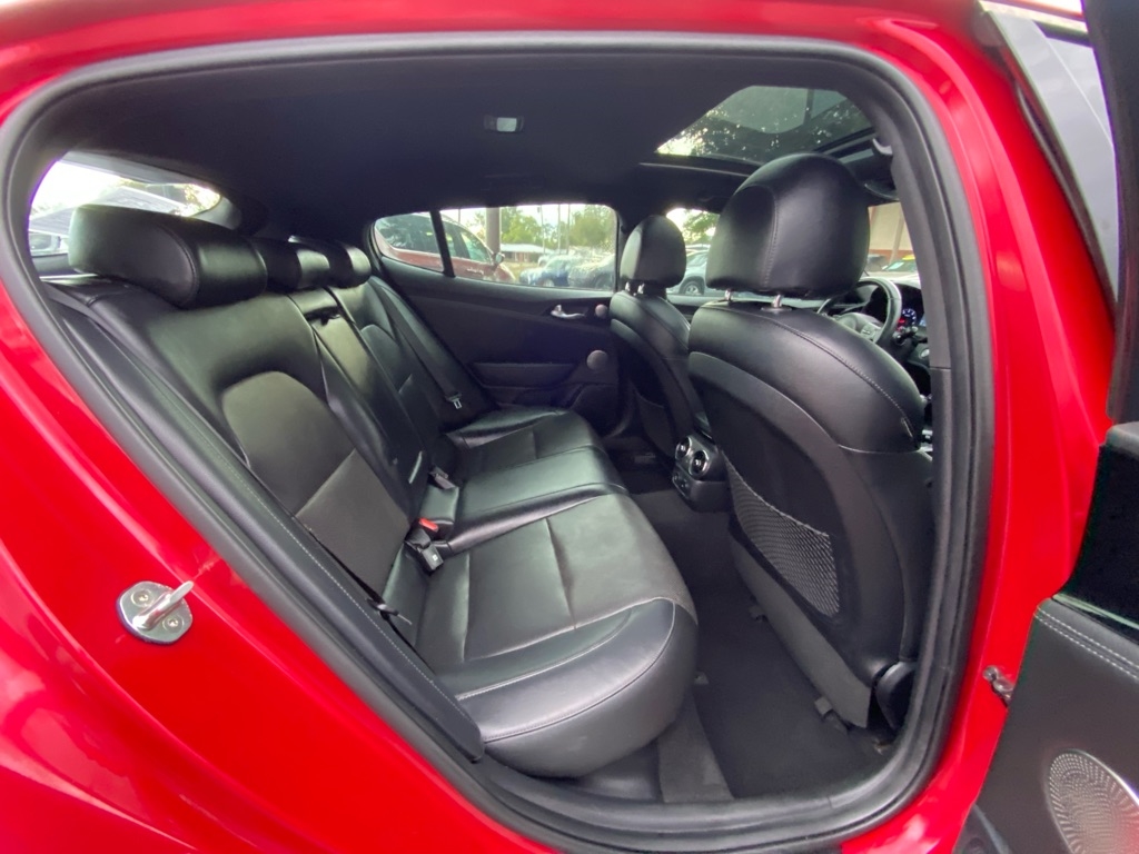 2020 Kia Stinger GT-Line photo 41