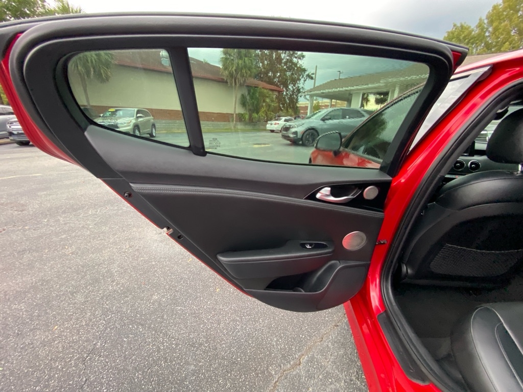 2020 Kia Stinger GT-Line photo 54
