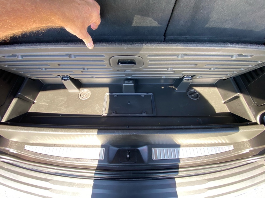 Chevrolet Tahoe  2016