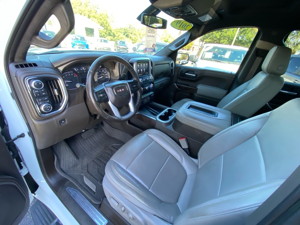 GMC Sierra 1500 SLT Crew Cab 4WD 2019 GMC Sierra 1500 SLT Crew Cab 4WD 2019