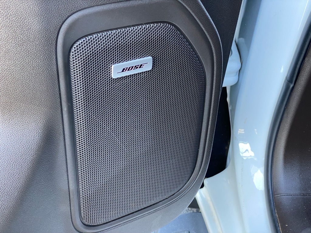 GMC Sierra 1500 SLT Crew Cab 4WD 2019 GMC Sierra 1500 SLT Crew Cab 4WD 2019