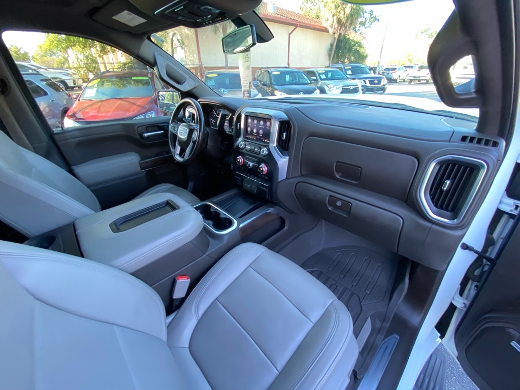 GMC Sierra 1500 SLT Crew Cab 4WD 2019 GMC Sierra 1500 SLT Crew Cab 4WD 2019