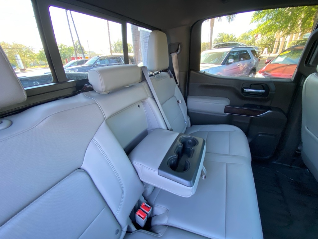 GMC Sierra 1500 SLT Crew Cab 4WD 2019 GMC Sierra 1500 SLT Crew Cab 4WD 2019