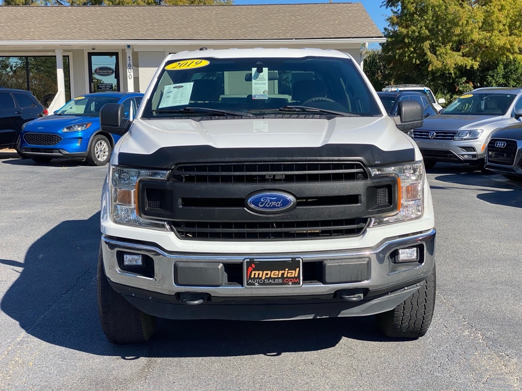 Ford F-150 FX4 SuperCrew 4x4 2019 Ford F-150 FX4 SuperCrew 4x4 2019