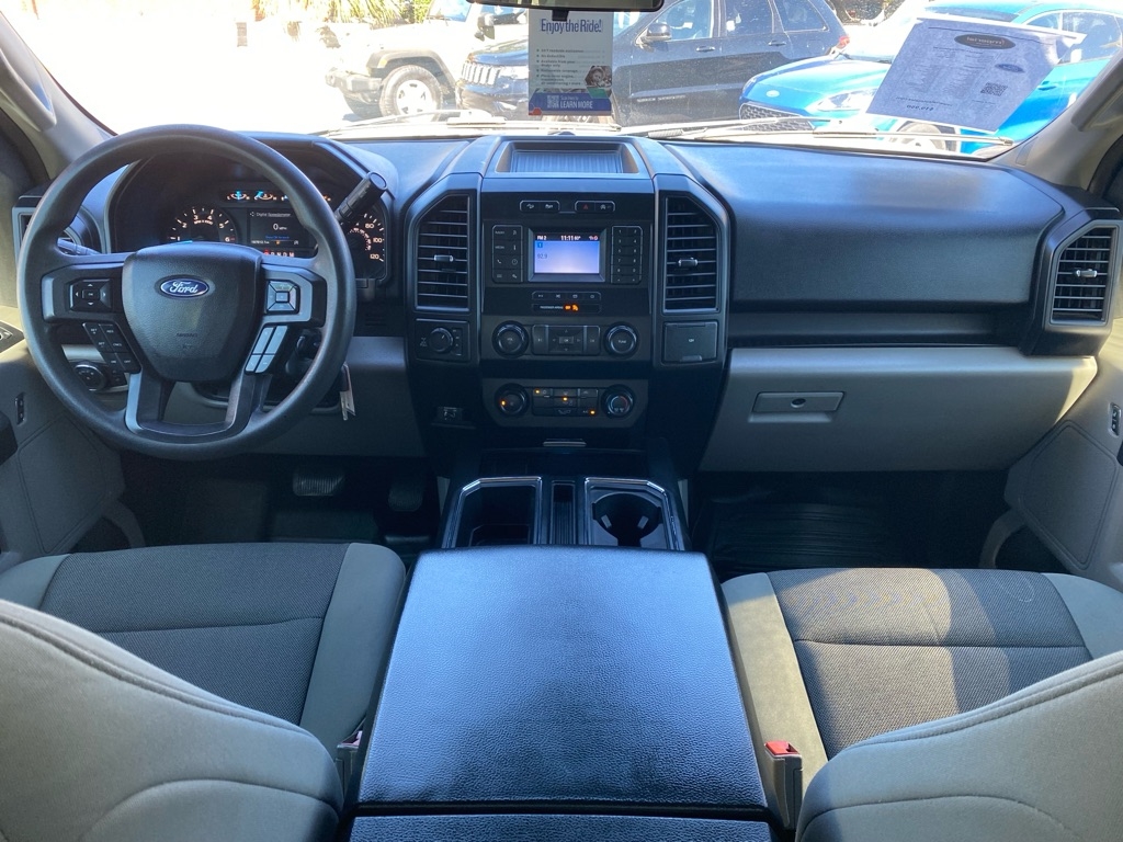 Ford F-150 FX4 SuperCrew 4x4 2019 Ford F-150 FX4 SuperCrew 4x4 2019