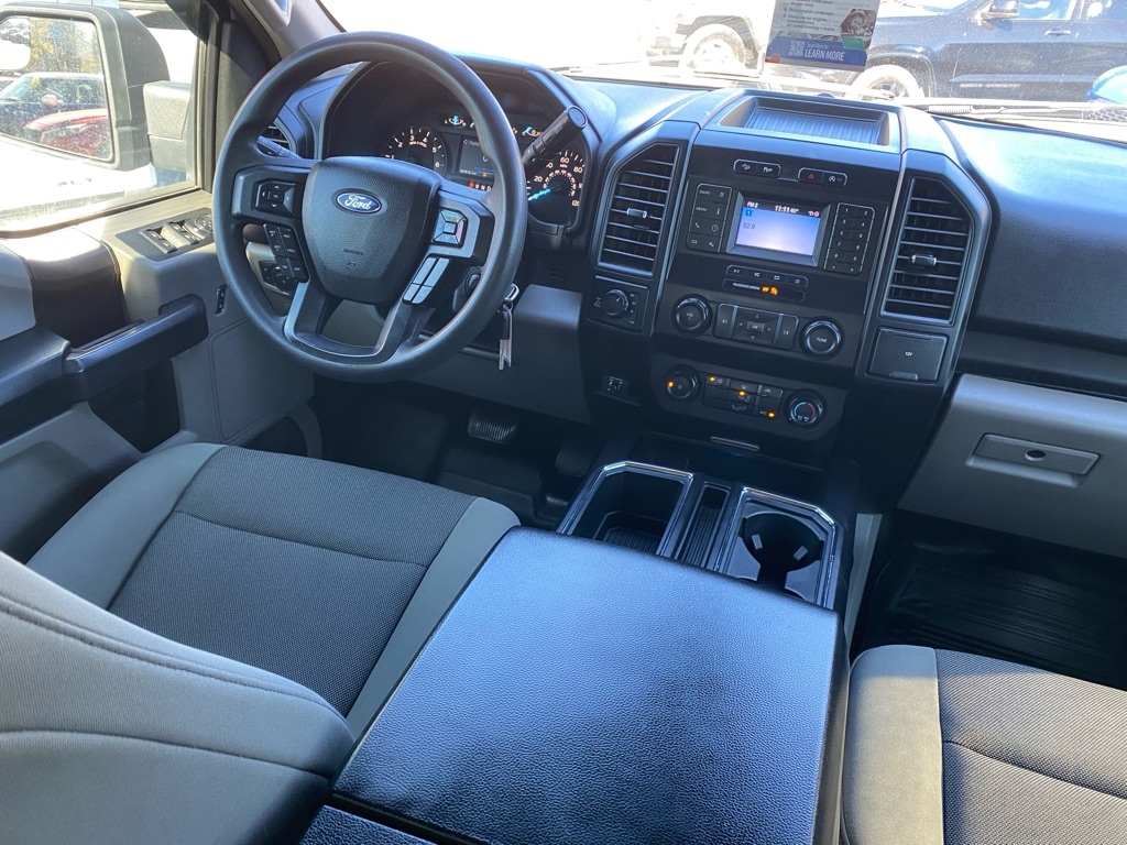 Ford F-150 FX4 SuperCrew 4x4 2019 Ford F-150 FX4 SuperCrew 4x4 2019