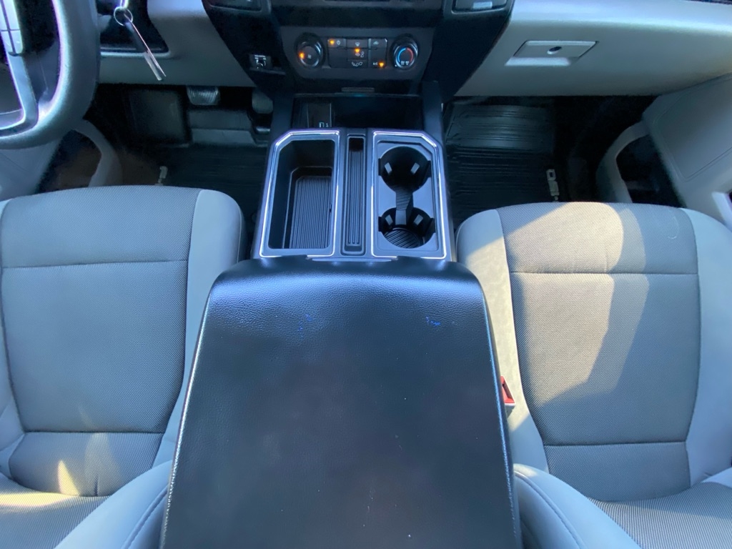 Ford F-150 FX4 SuperCrew 4x4 2019 Ford F-150 FX4 SuperCrew 4x4 2019