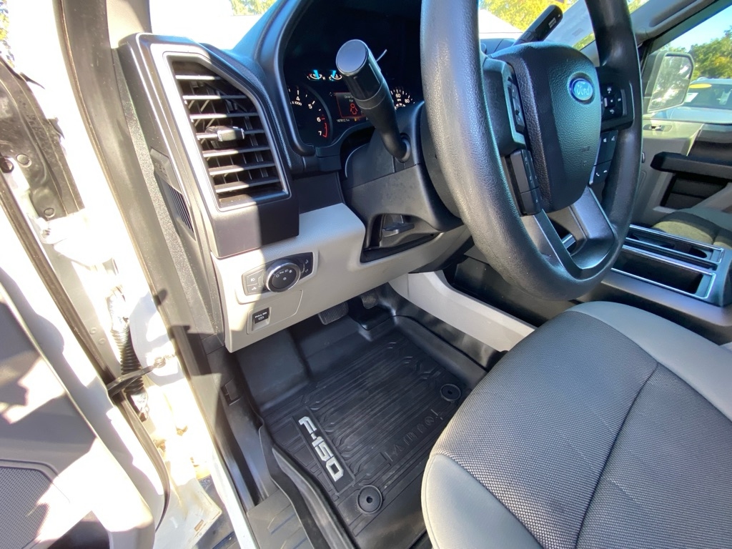 Ford F-150 FX4 SuperCrew 4x4 2019 Ford F-150 FX4 SuperCrew 4x4 2019