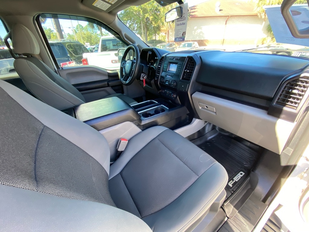 Ford F-150 FX4 SuperCrew 4x4 2019 Ford F-150 FX4 SuperCrew 4x4 2019