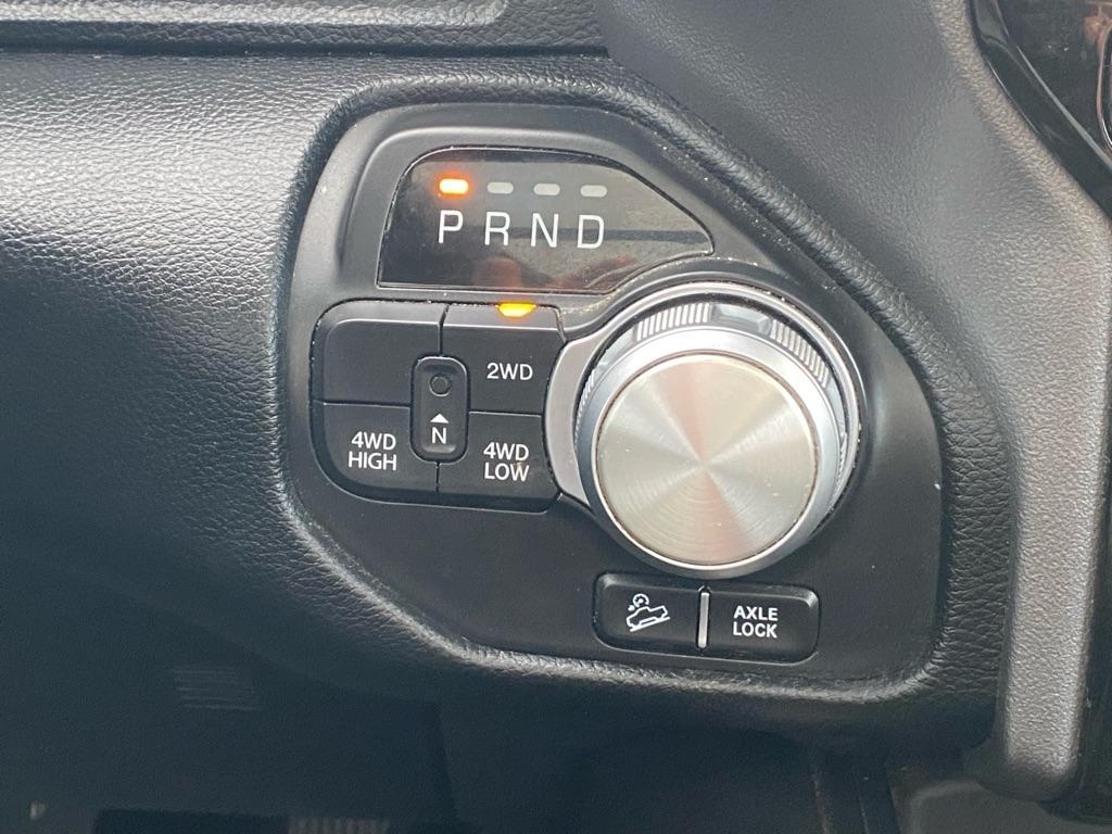 RAM 1500 Rebel Crew Cab 4WD 2021