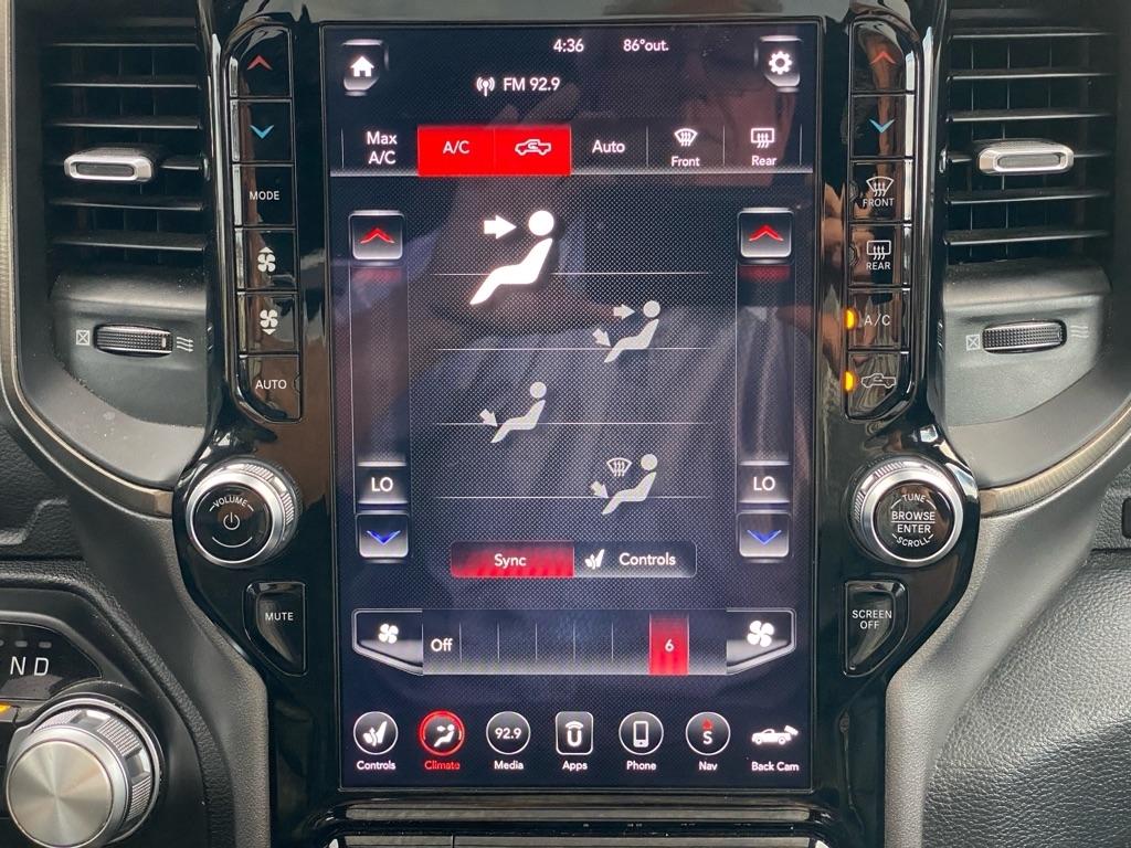RAM 1500 Rebel Crew Cab 4WD 2021