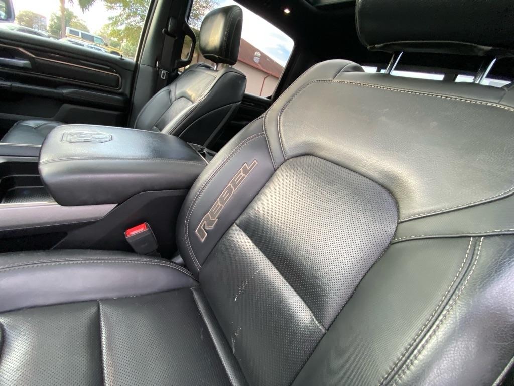 RAM 1500 Rebel Crew Cab 4WD 2021