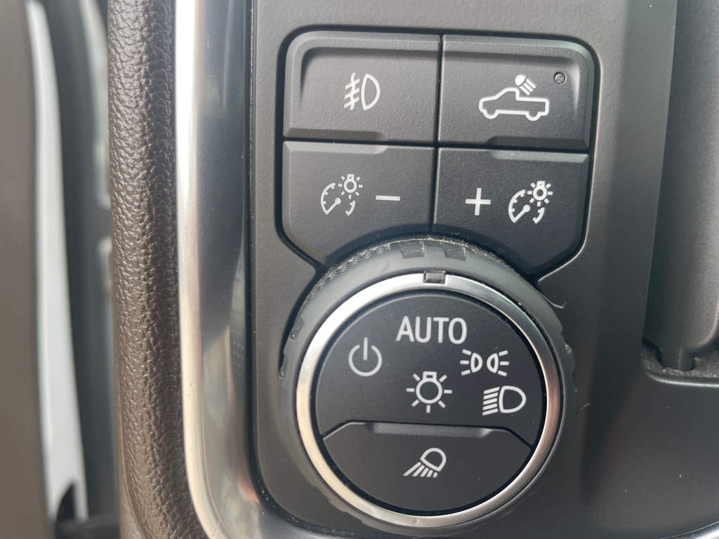 Chevrolet Silverado 1500  2020