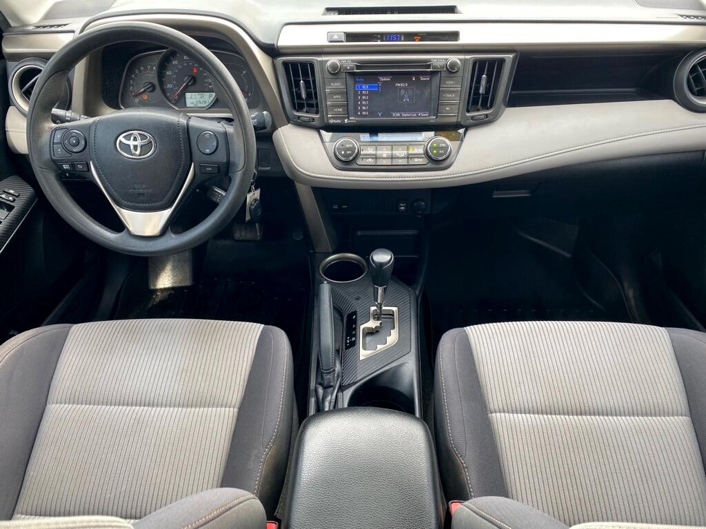 Toyota RAV4  2015
