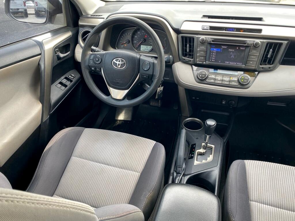 Toyota RAV4  2015