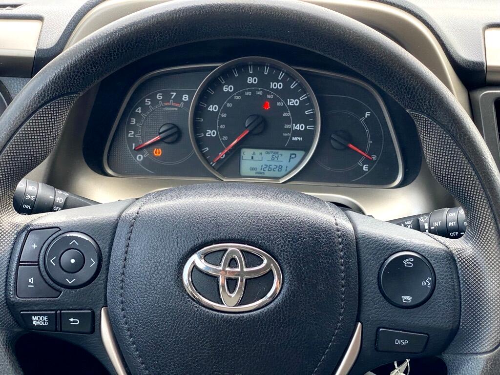 Toyota RAV4  2015