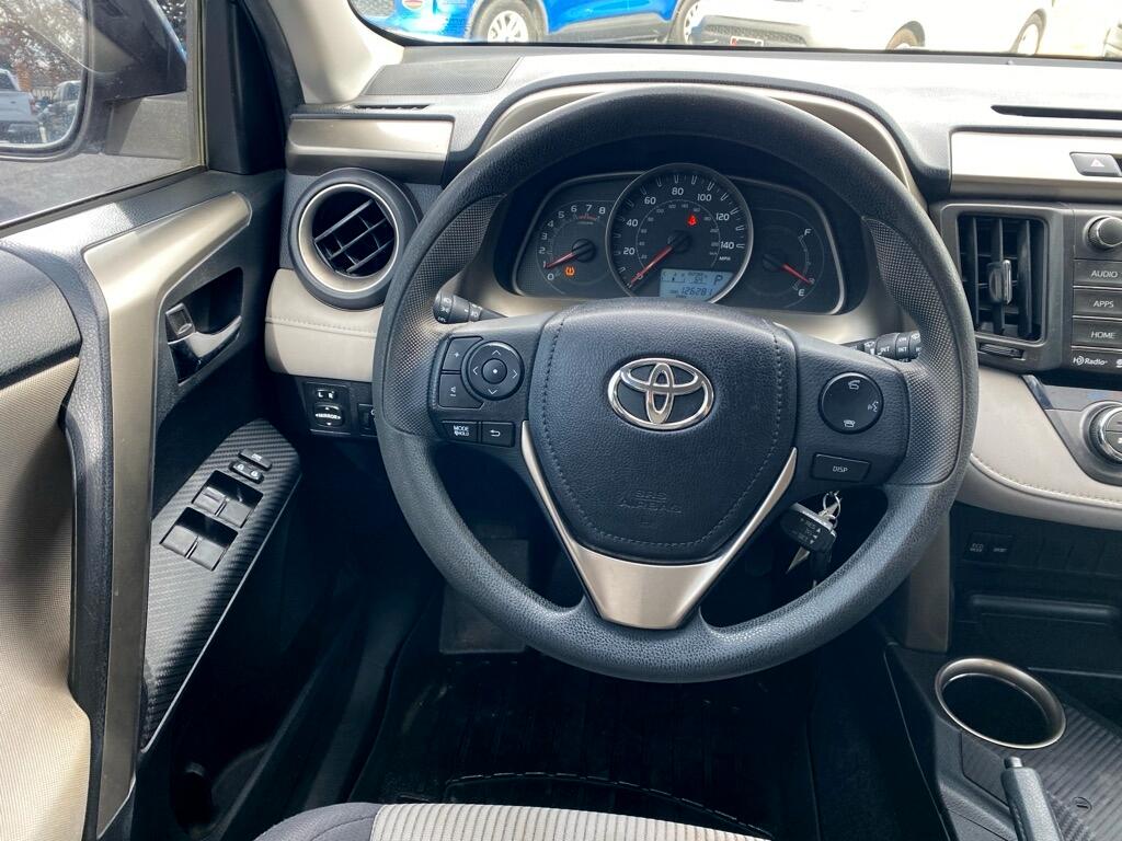 Toyota RAV4  2015
