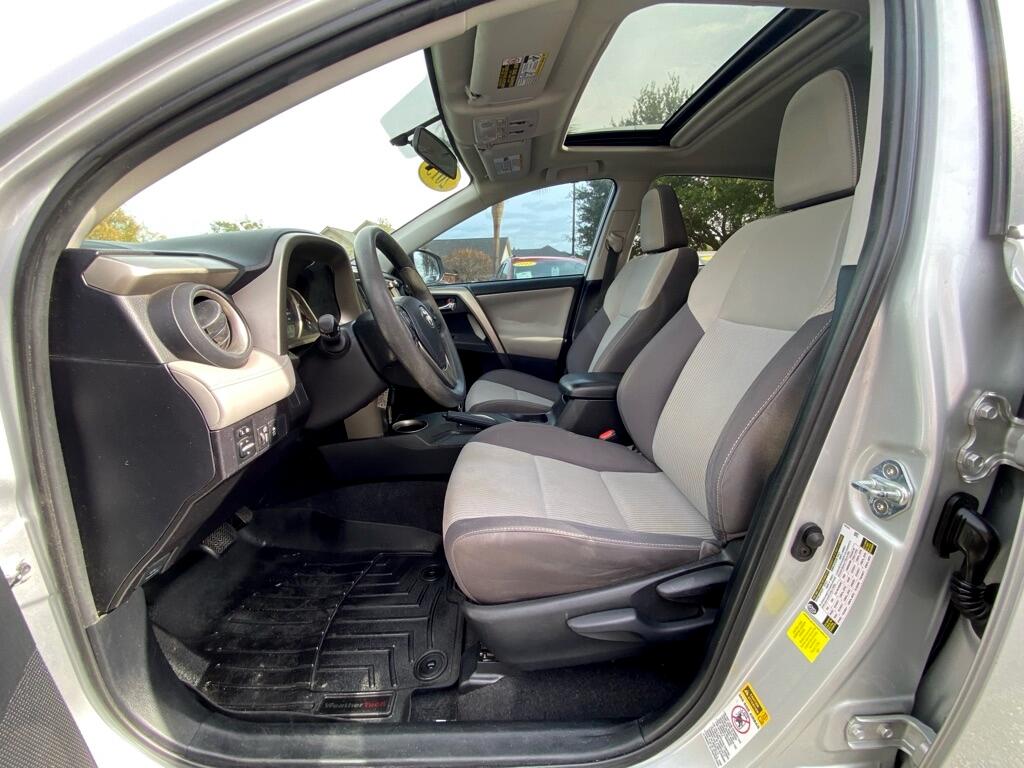 Toyota RAV4  2015