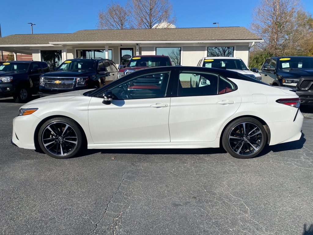 Toyota Camry  2019