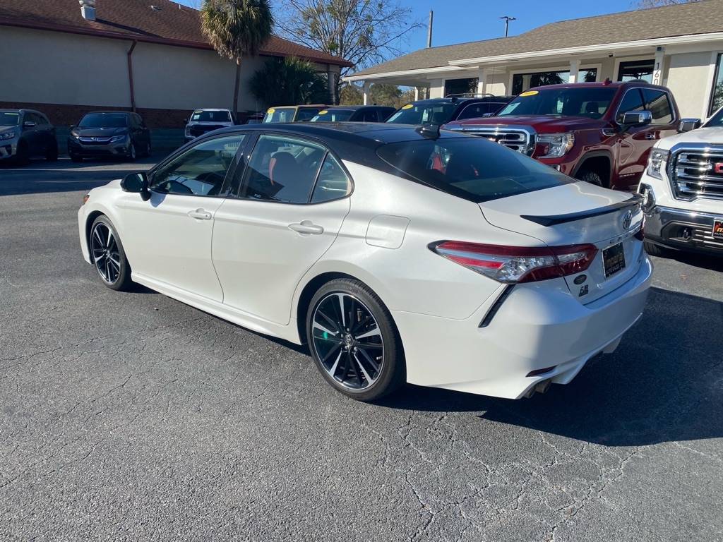 Toyota Camry  2019