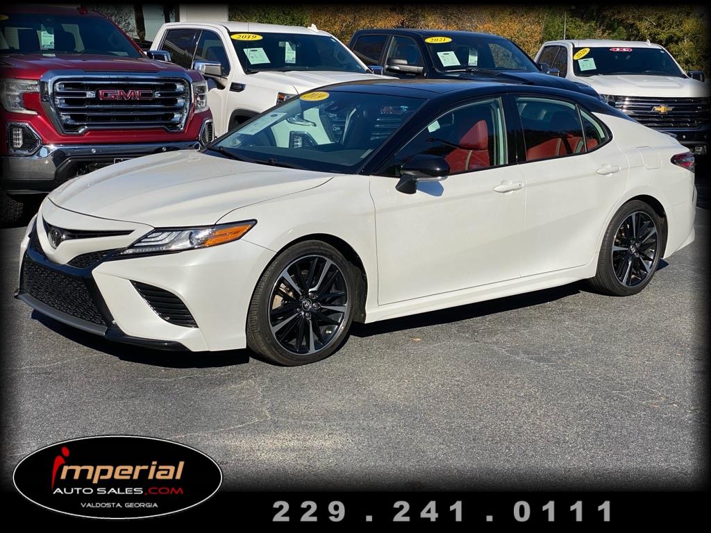 Toyota Camry  2019