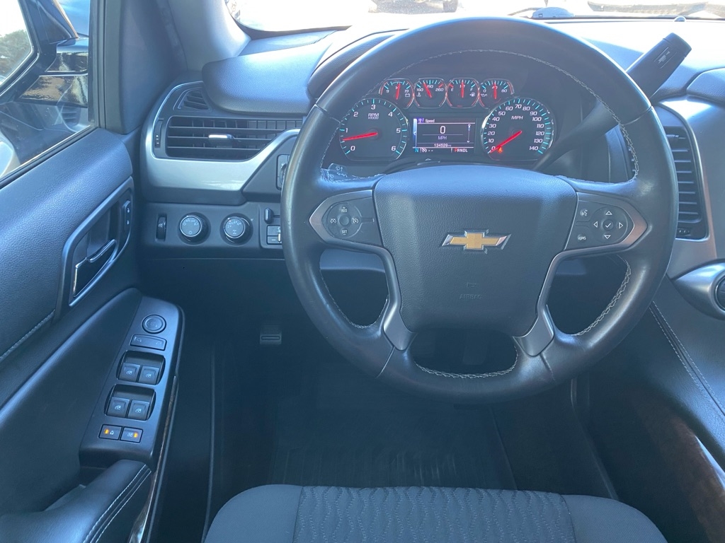 Chevrolet Tahoe  2017