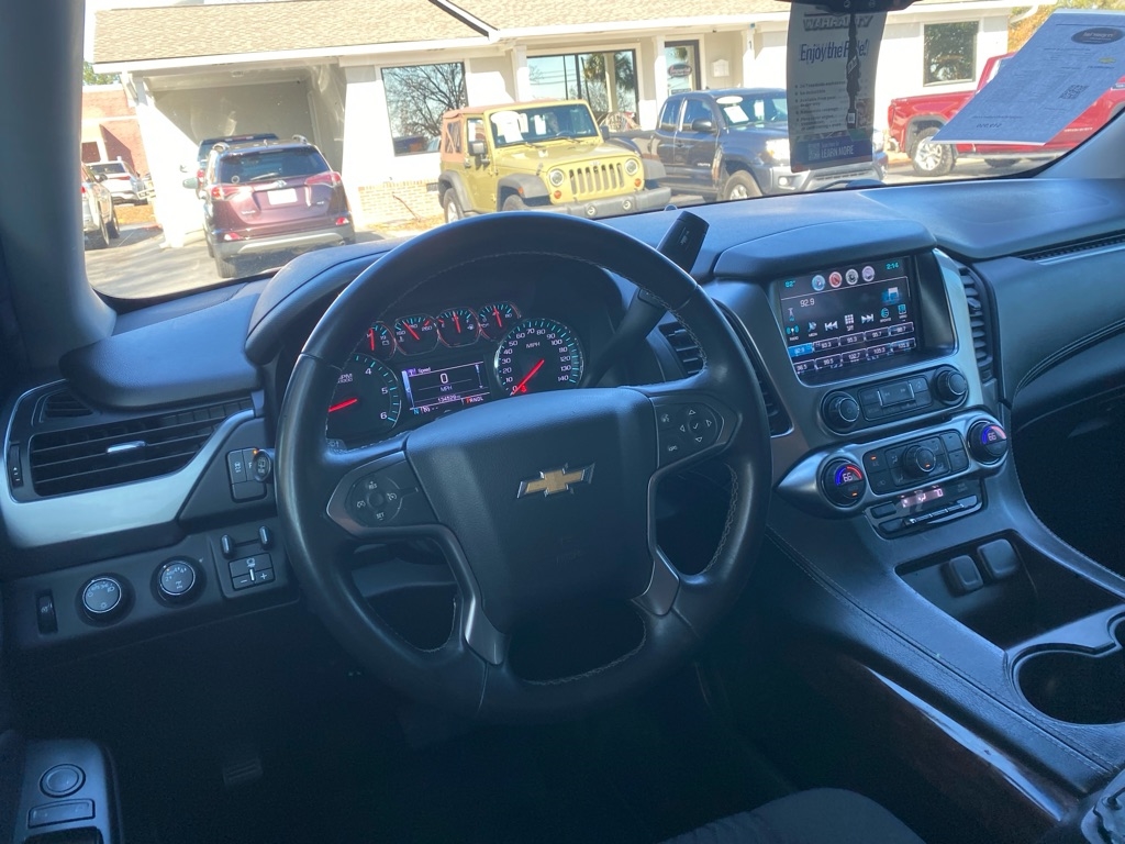 Chevrolet Tahoe  2017