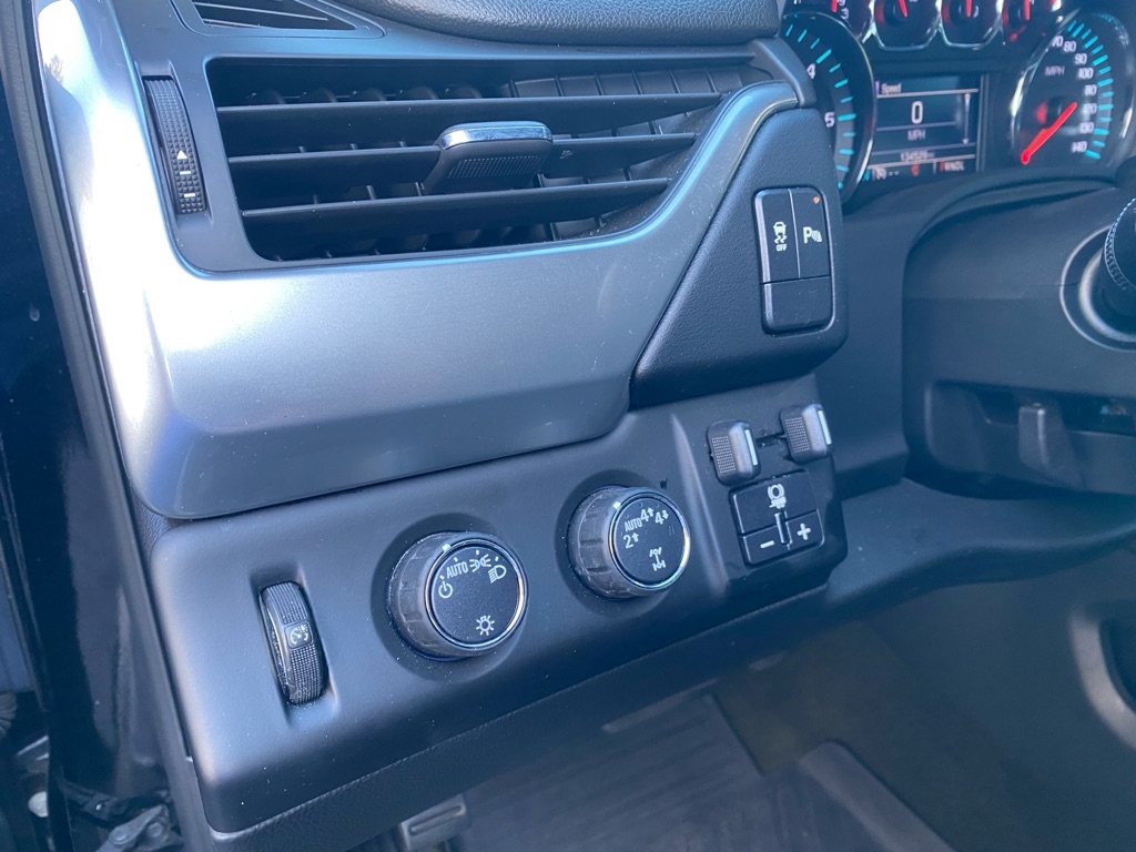 Chevrolet Tahoe  2017