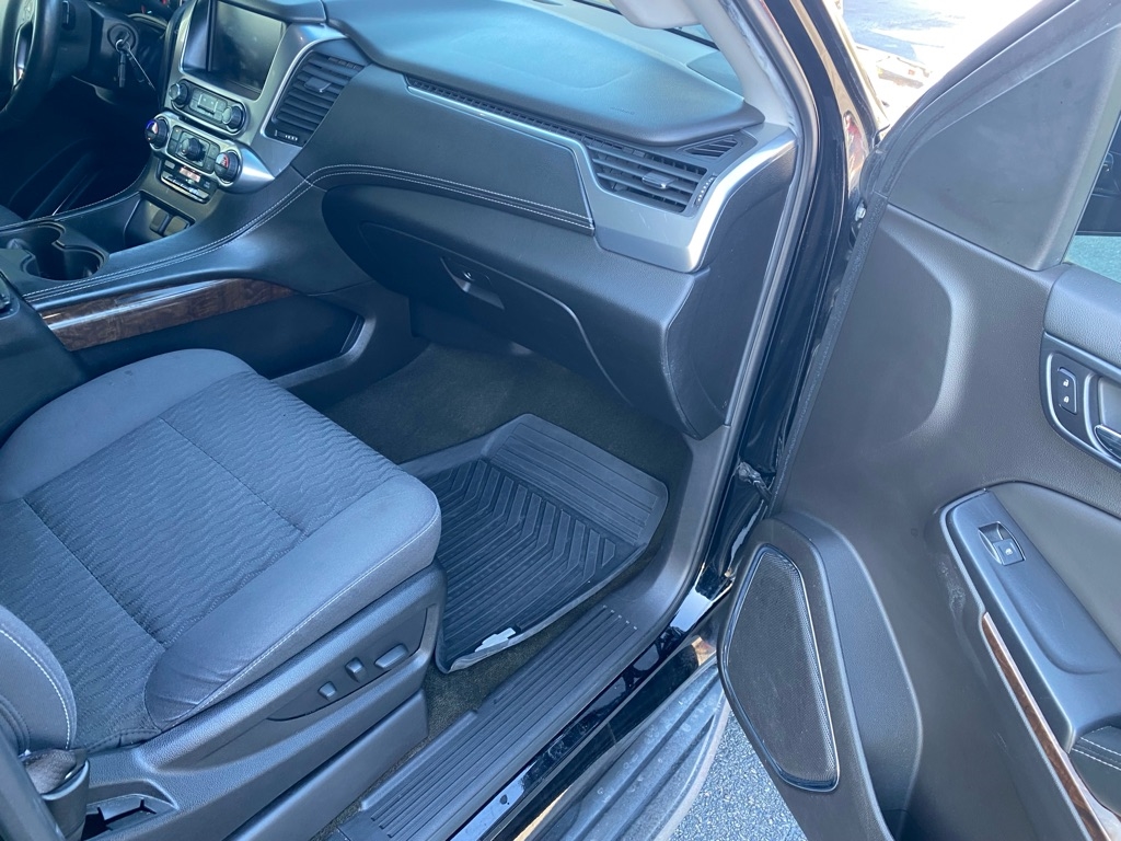 Chevrolet Tahoe  2017