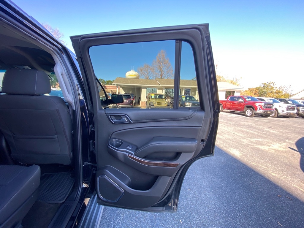 Chevrolet Tahoe  2017