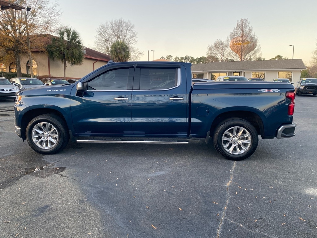 Chevrolet Silverado 1500 LTZ Crew Cab 4WD 2020