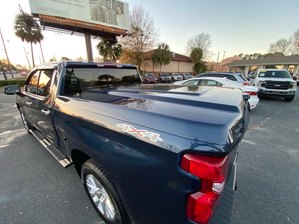 Chevrolet Silverado 1500 LTZ Crew Cab 4WD 2020