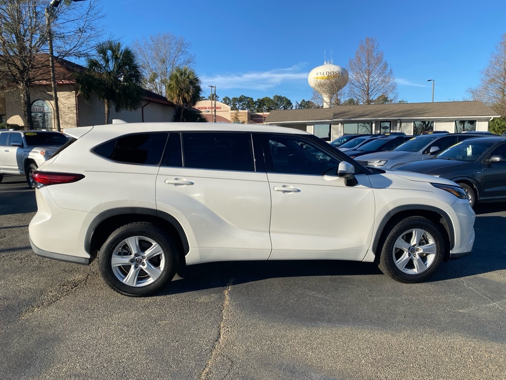 Toyota Highlander LE 2020