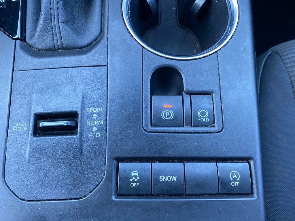 Toyota Highlander LE 2020